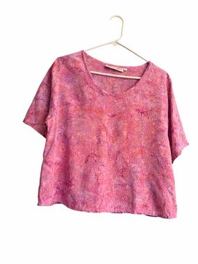 Bermuda Trader Women’s Pink Watercolor Patterned Short-Sleeve Scoop Neck Top